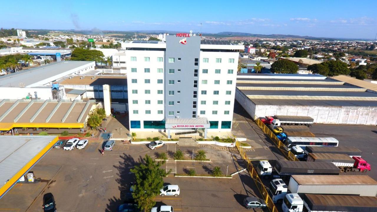Hotel Rota Do Sol Patrocínio Kültér fotó